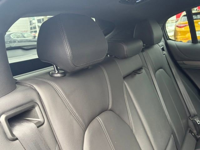 Used 2023 Alfa Romeo Stelvio Ti image 43