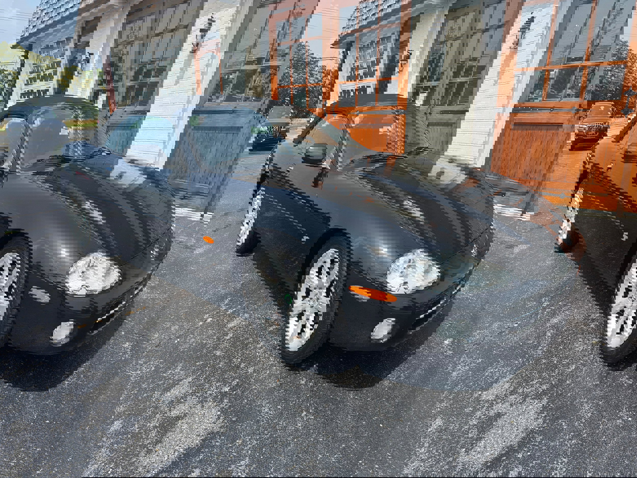 Used 2003 Jaguar XK8 Convertible image 25