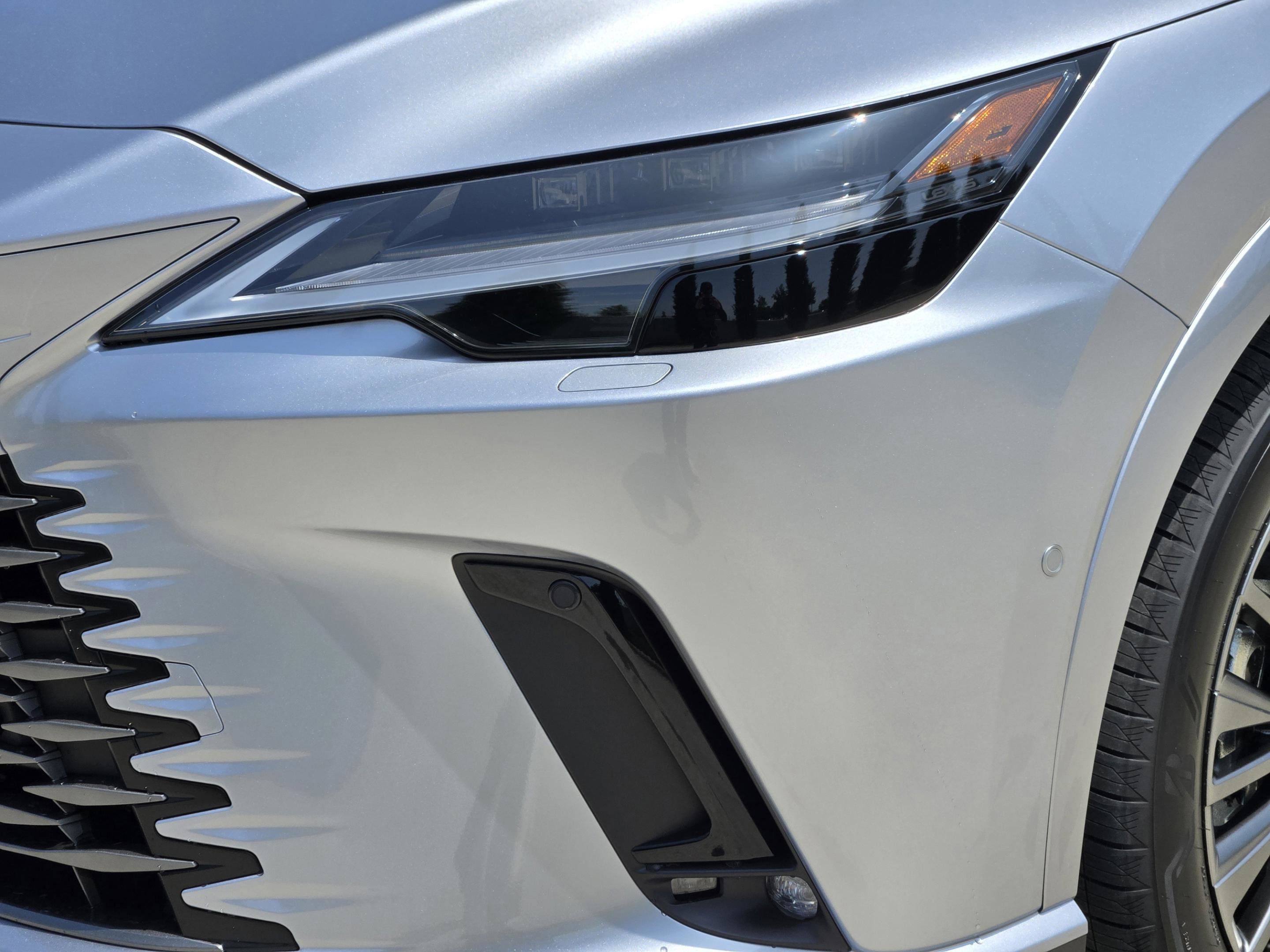 New 2026 Lexus RX 450h AWD image 19