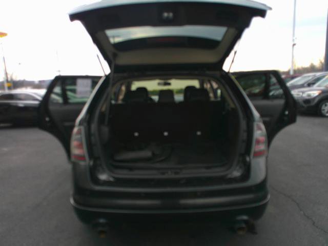 Used 2010 Ford Edge Sport AWD/4WD image 5