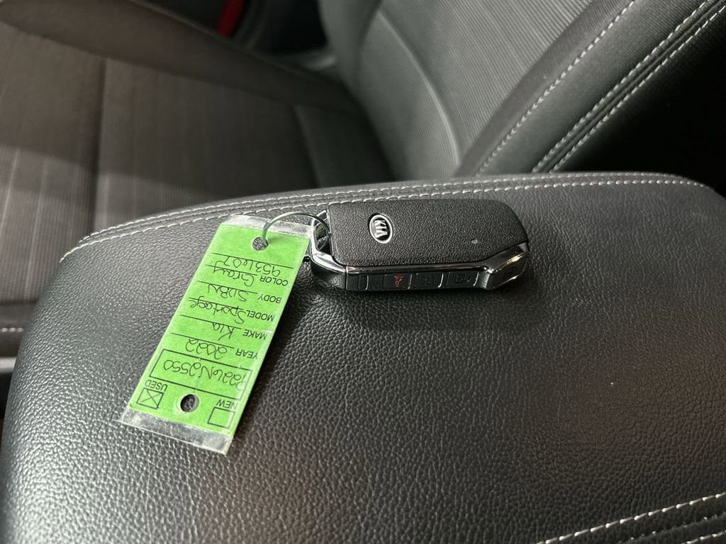 Used 2022 Kia Sportage LX w/ LX AWD Value Edition Package image 12
