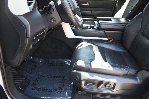 Used 2023 Toyota Tundra Platinum AWD/4WD image 15
