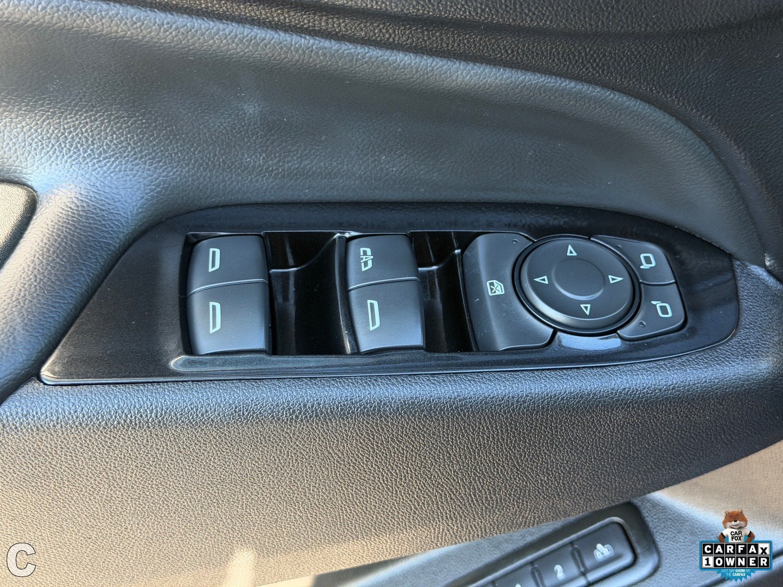 Certified 2024 Chevrolet Equinox Premier AWD/4WD image 18