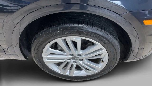 Used 2020 Audi Q5 Prestige image 22