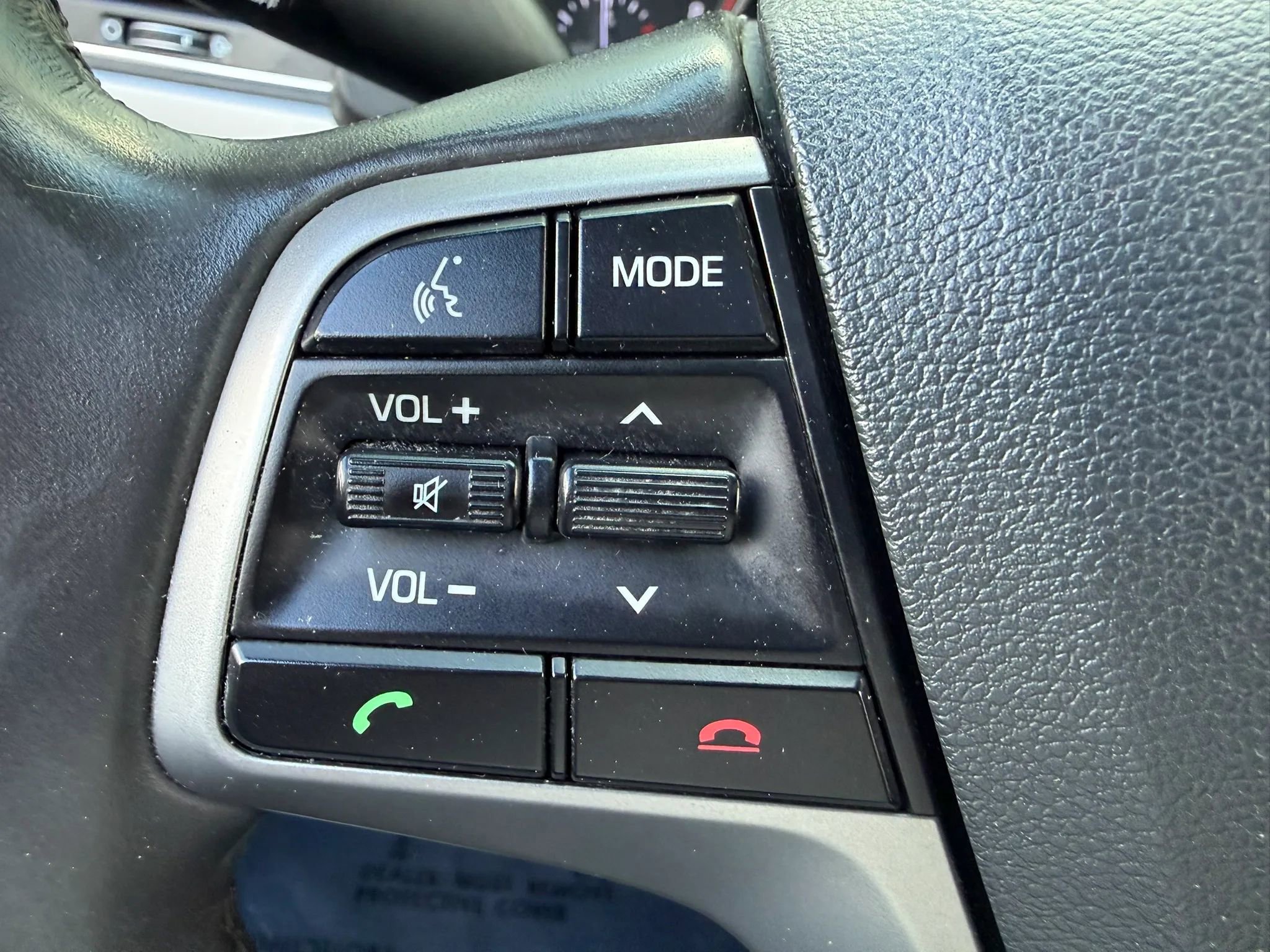 Used 2018 Hyundai Elantra Value Edition FWD image 28