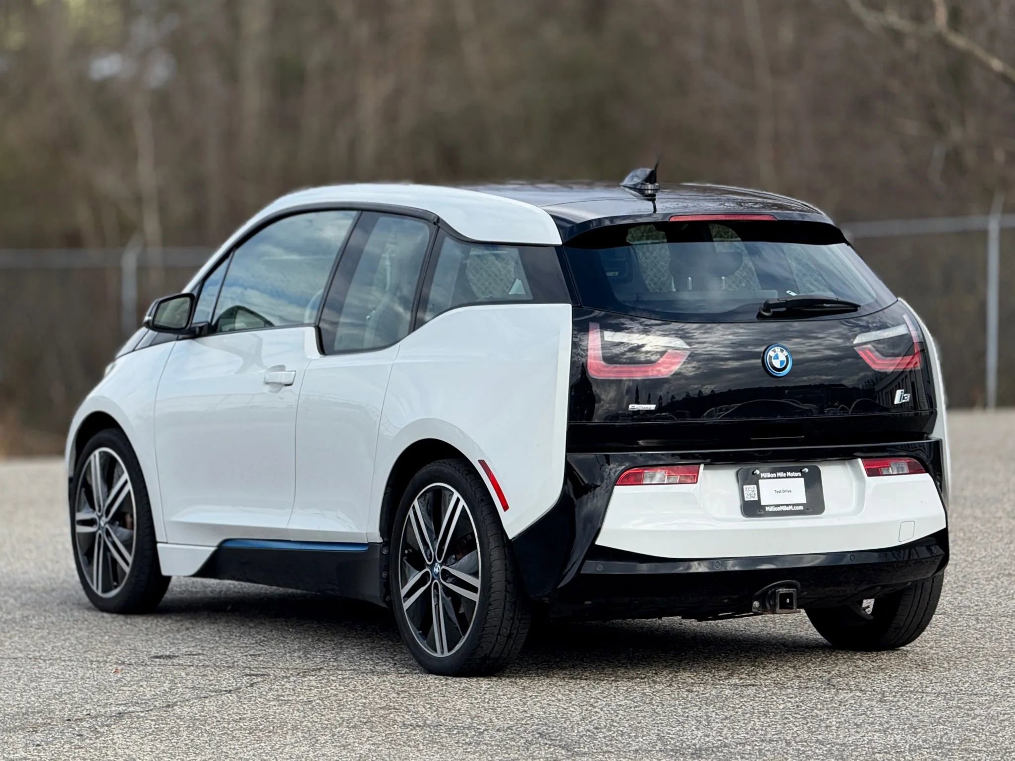 Used 2015 BMW i3 image 10
