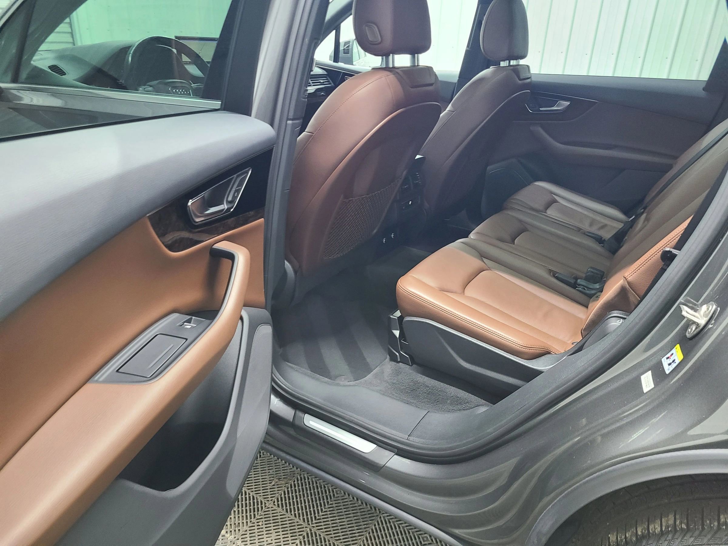 Used 2019 Audi Q7 3.0T Premium w/ Convenience Package image 36