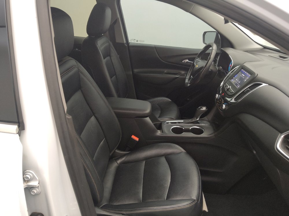 Used 2020 Chevrolet Equinox LT w/ Driver Convenience Package FWD image 21