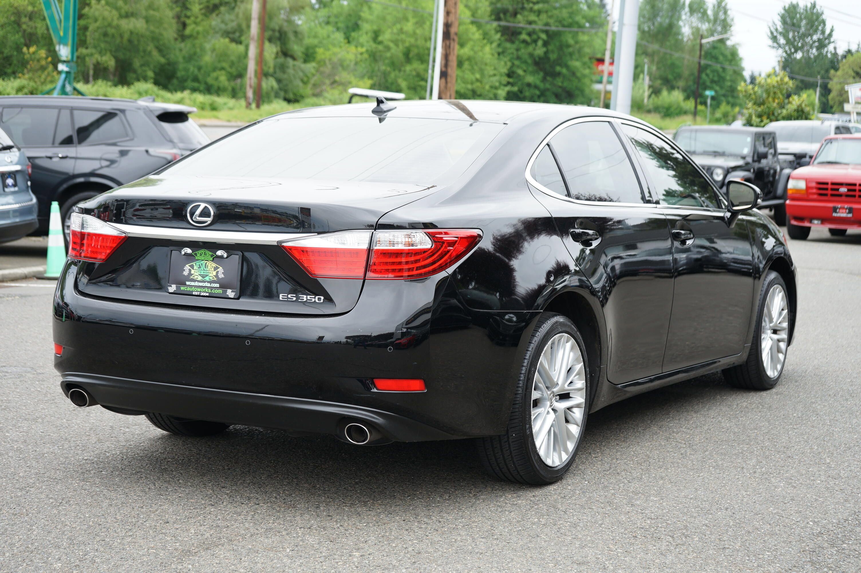 Used 2014 Lexus ES 350 w/ Premium Package FWD image 5