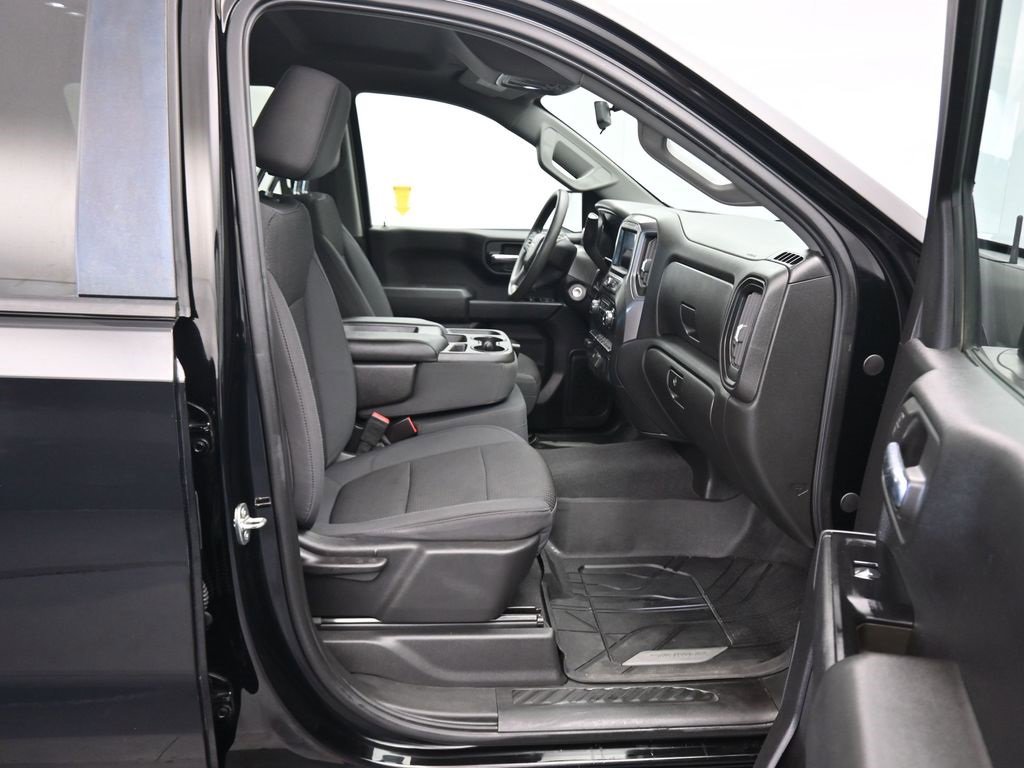 Used 2020 Chevrolet Silverado 1500 Custom image 36