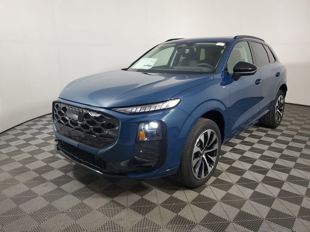 New 2026 Audi Q3 quattro 2.0T AWD/4WD image 3