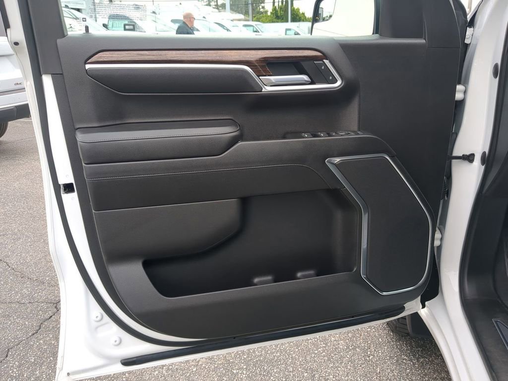 Used 2022 GMC Sierra 1500 Elevation image 24