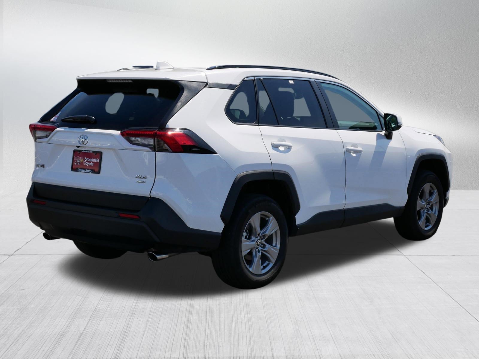 Certified 2025 Toyota RAV4 XLE AWD/4WD image 7