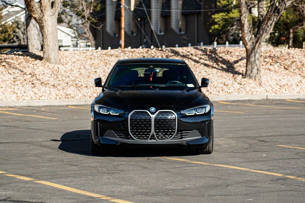 Used 2023 BMW i4 eDrive35 w/ Premium Package image 2