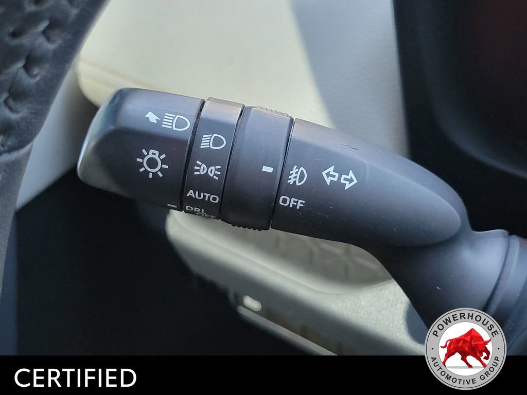 Used 2023 Toyota RAV4 XLE Premium FWD image 32