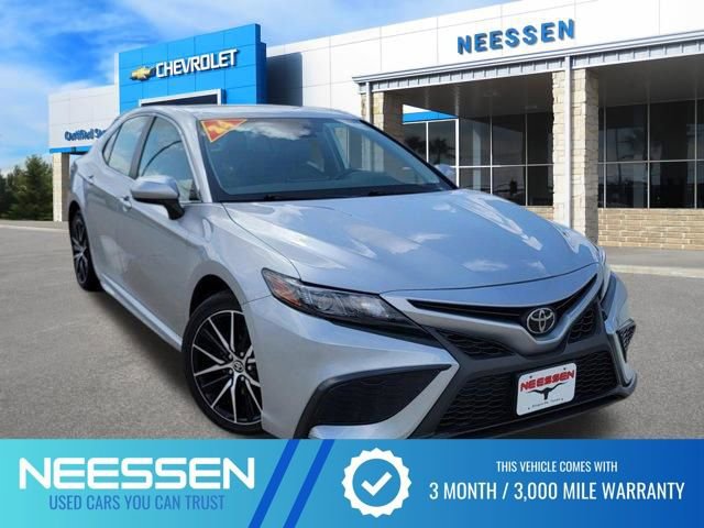 Used 2024 Toyota Camry SE