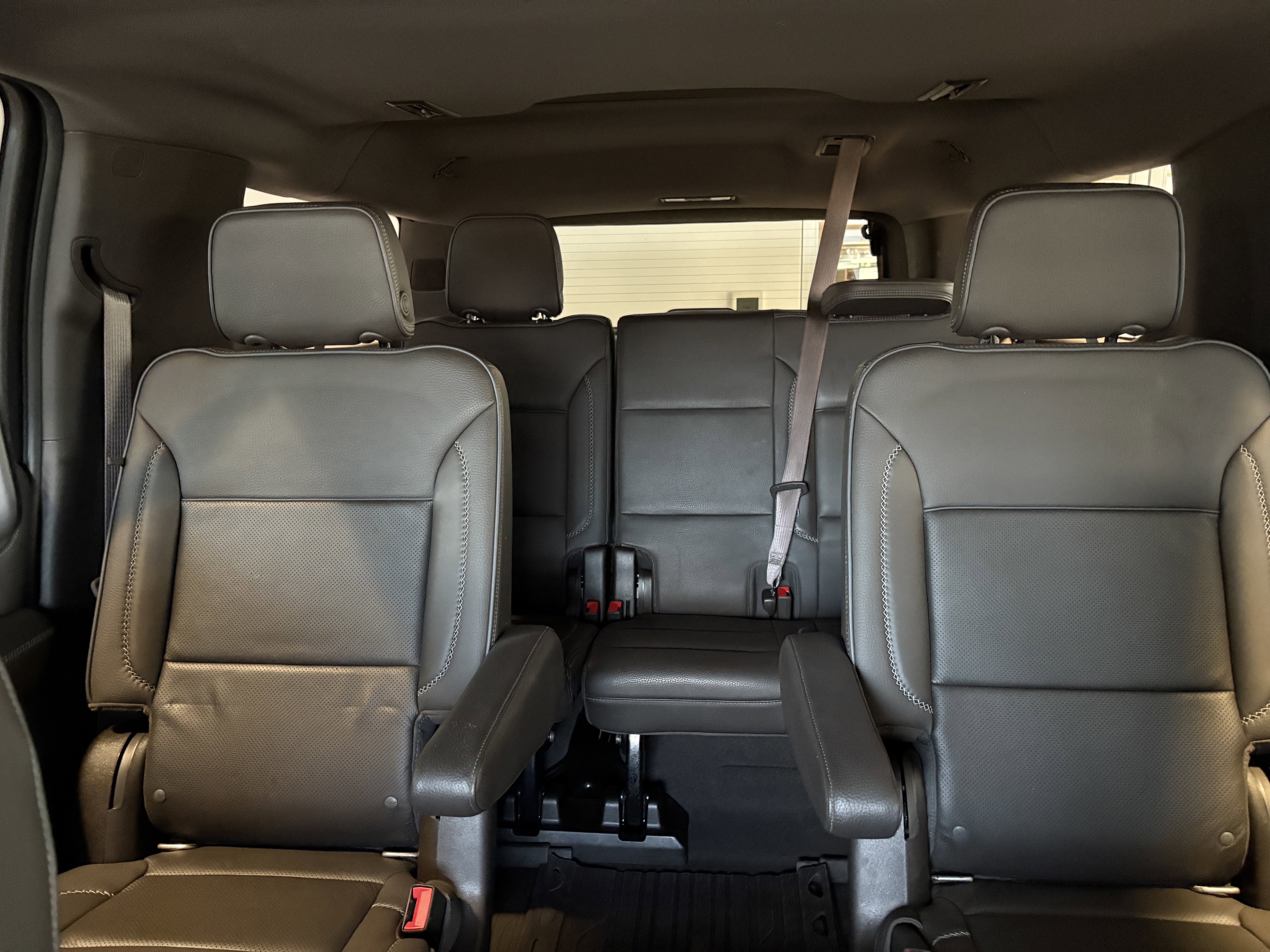 Used 2021 GMC Yukon XL Denali w/ Denali Ultimate Package image 24