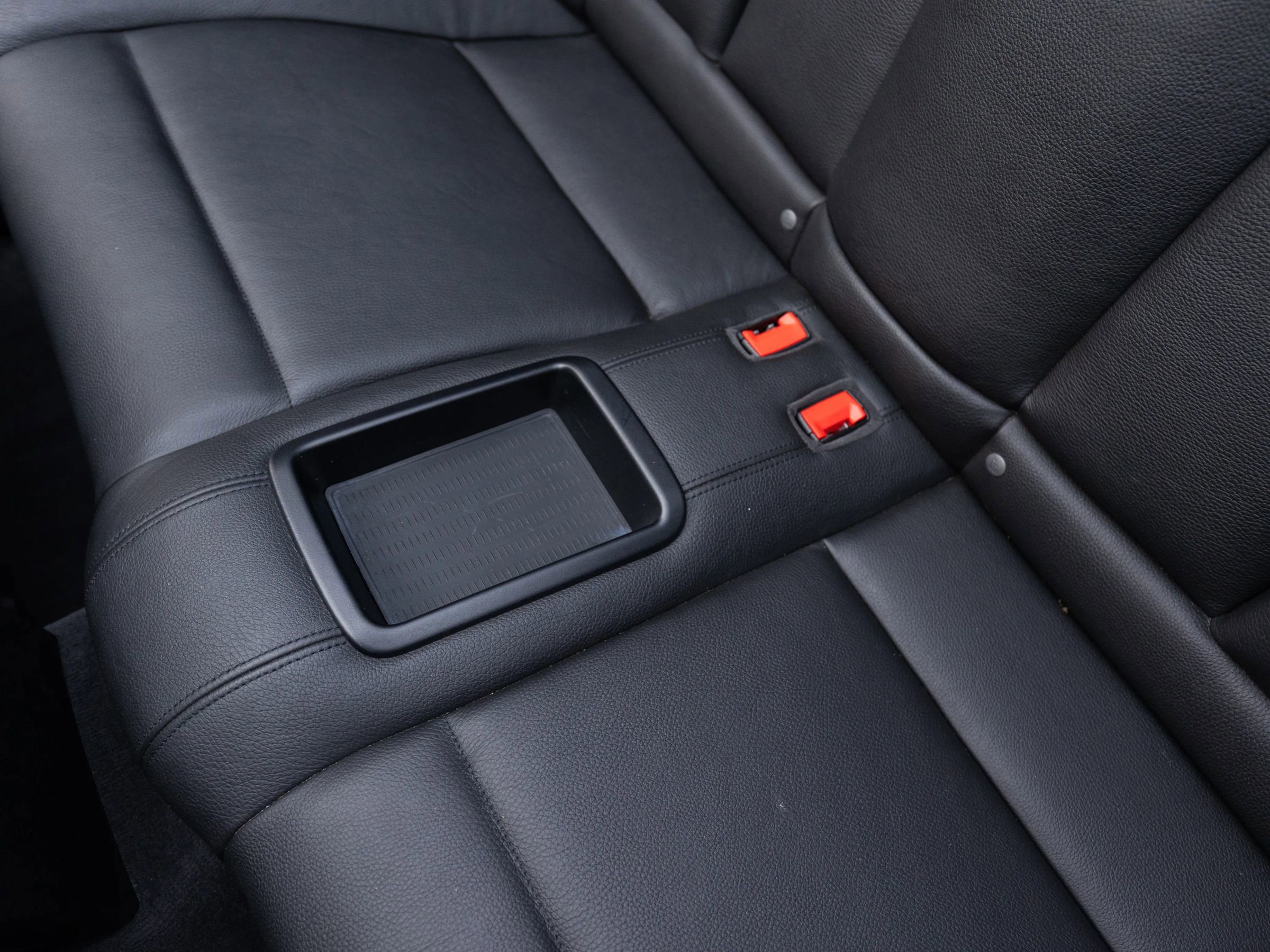 Used 2013 BMW 128i Convertible image 34