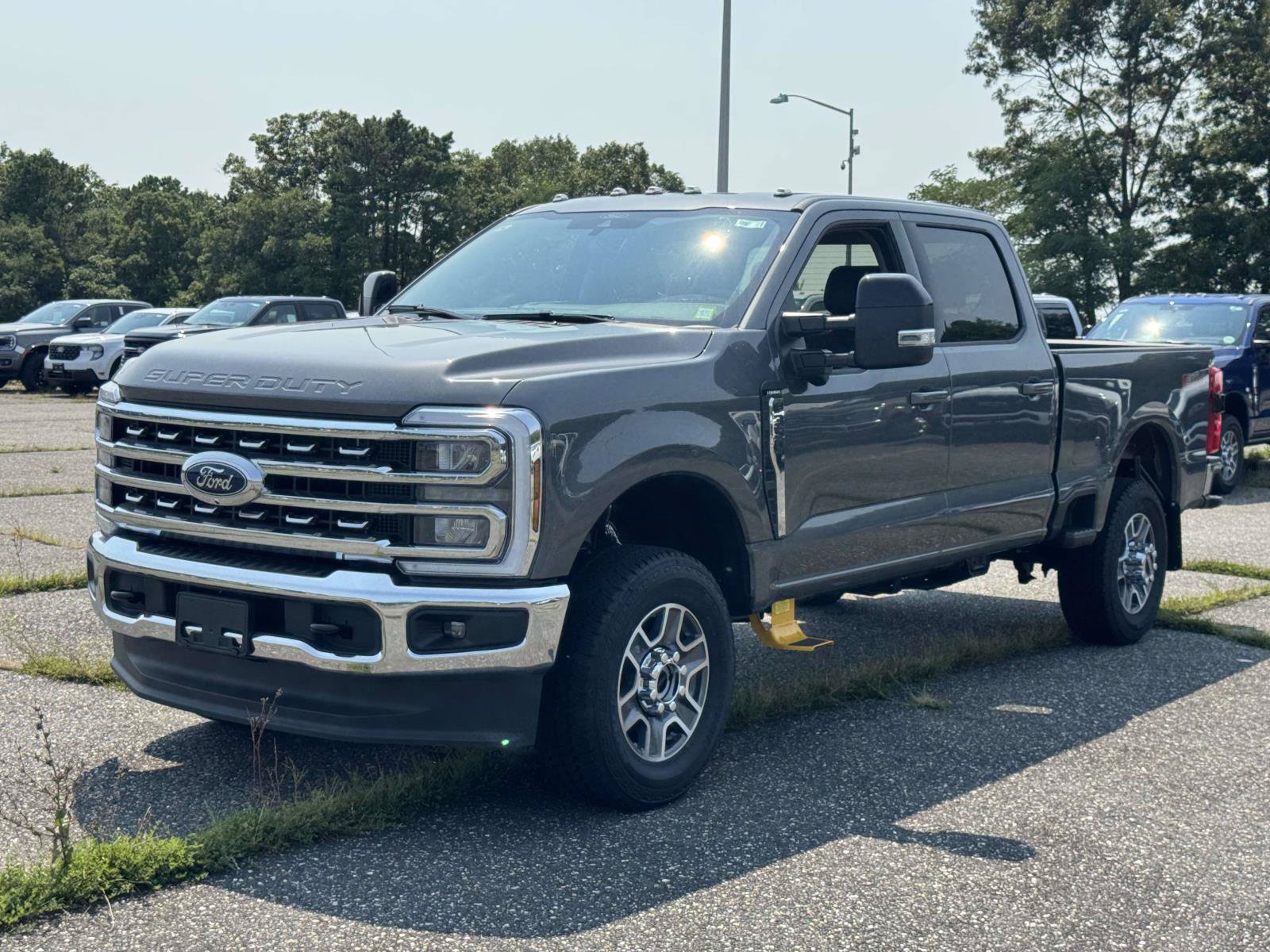 New 2026 Ford F350 Lariat w/ FX4 Off-Road Package AWD/4WD image 5