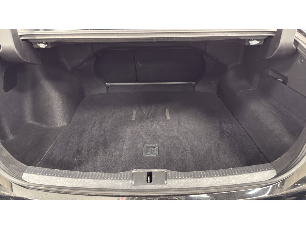 Used 2024 Toyota Crown Limited image 38