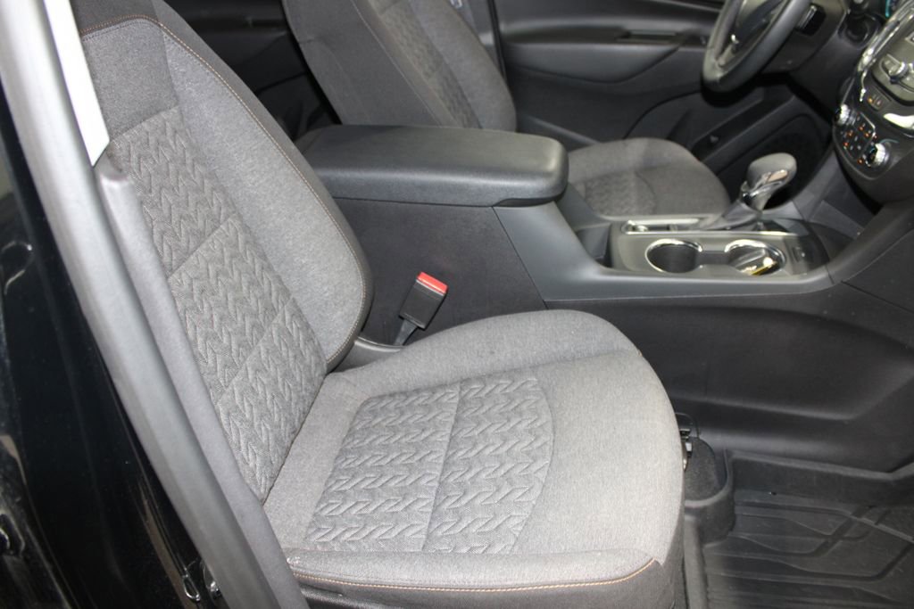 Used 2024 Chevrolet Equinox LT w/ LPO, Floor Liner Package FWD image 24