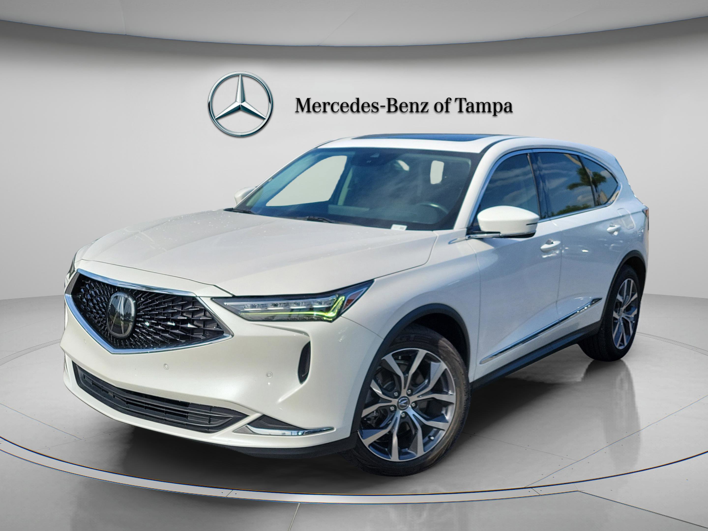 Used 2023 Acura MDX FWD w/ Technology Package image 1