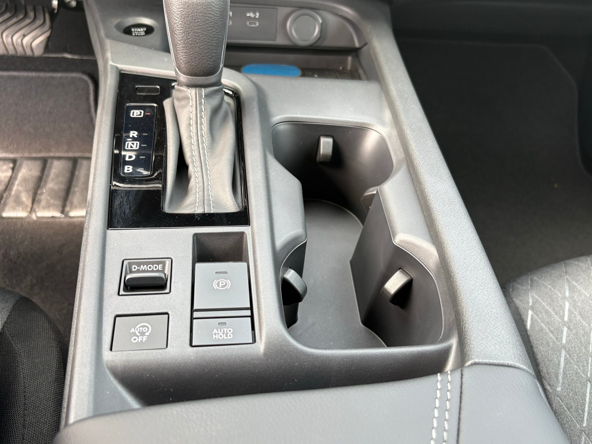 New 2027 Nissan Sentra SV w/ SV Convenience Package FWD image 16