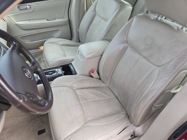 Used 2011 Cadillac DTS Luxury image 15