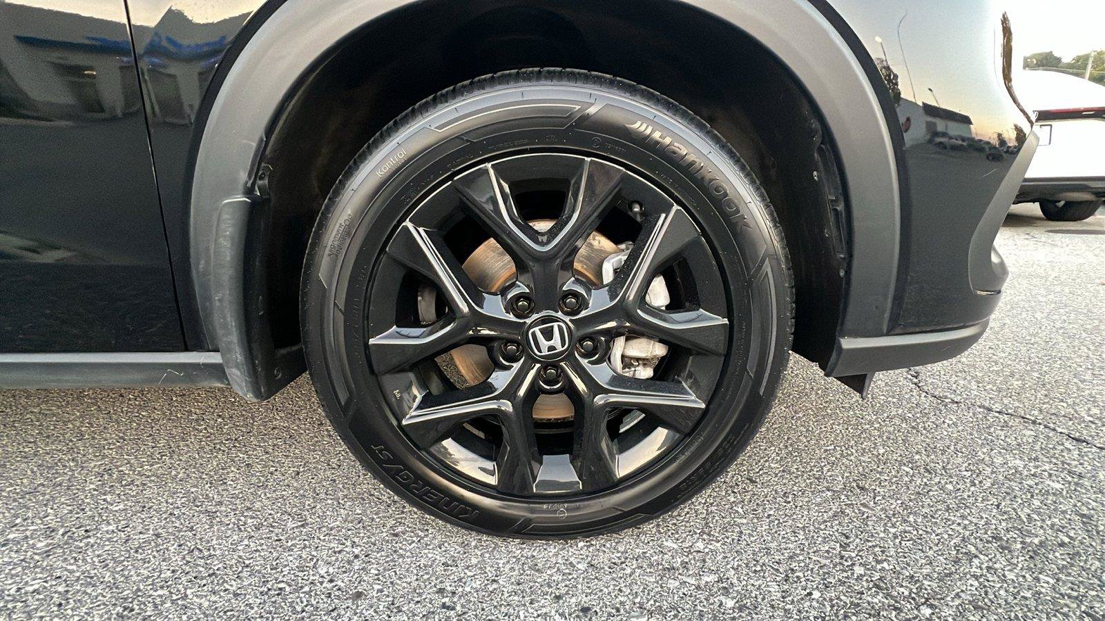 Used 2023 Honda HR-V Sport image 11
