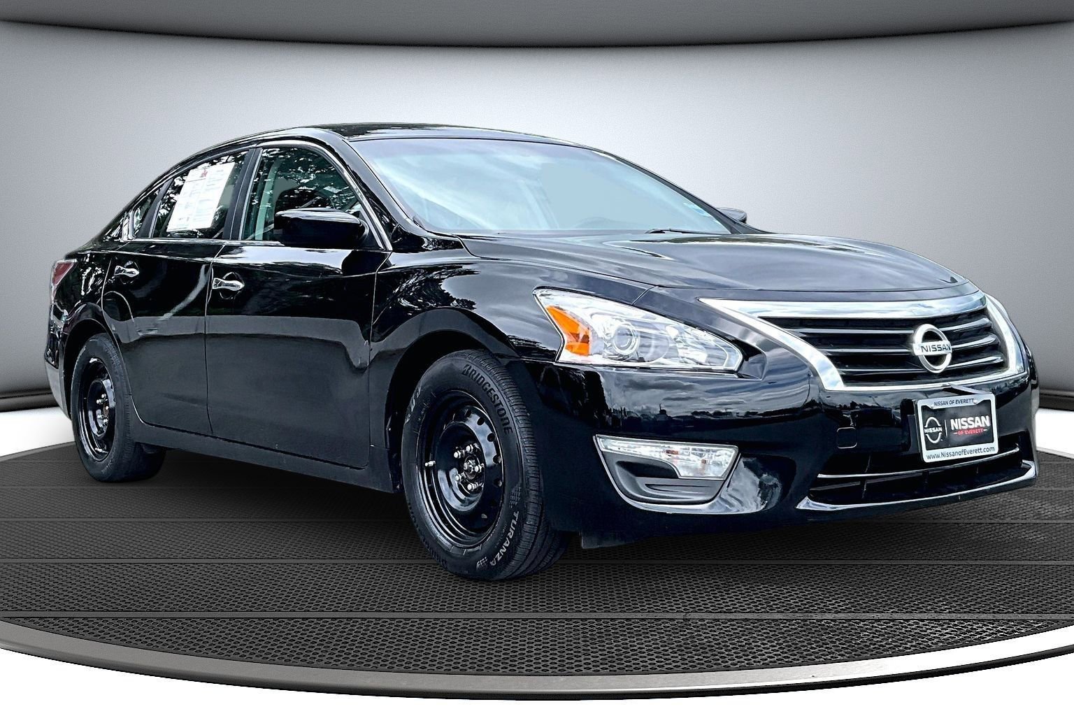 Used 2014 Nissan Altima 2.5 S w/ Display Audio Package FWD image 1