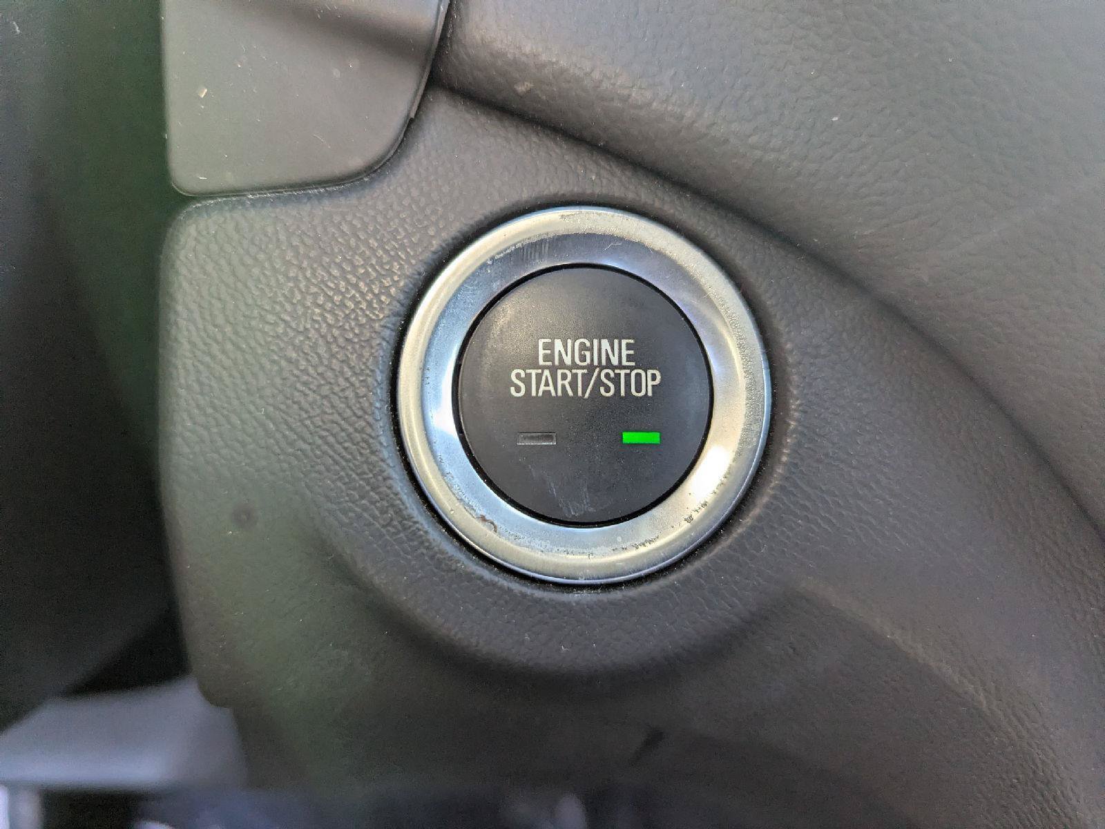 Used 2023 Chevrolet Equinox LT AWD/4WD image 18