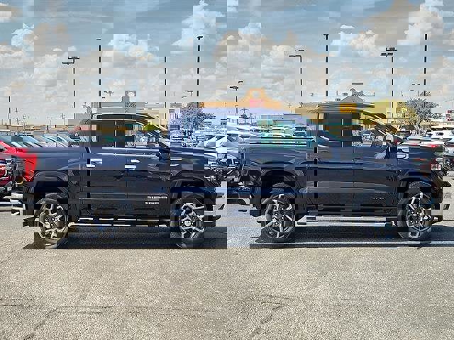 New 2026 GMC Sierra 1500 SLT image 5