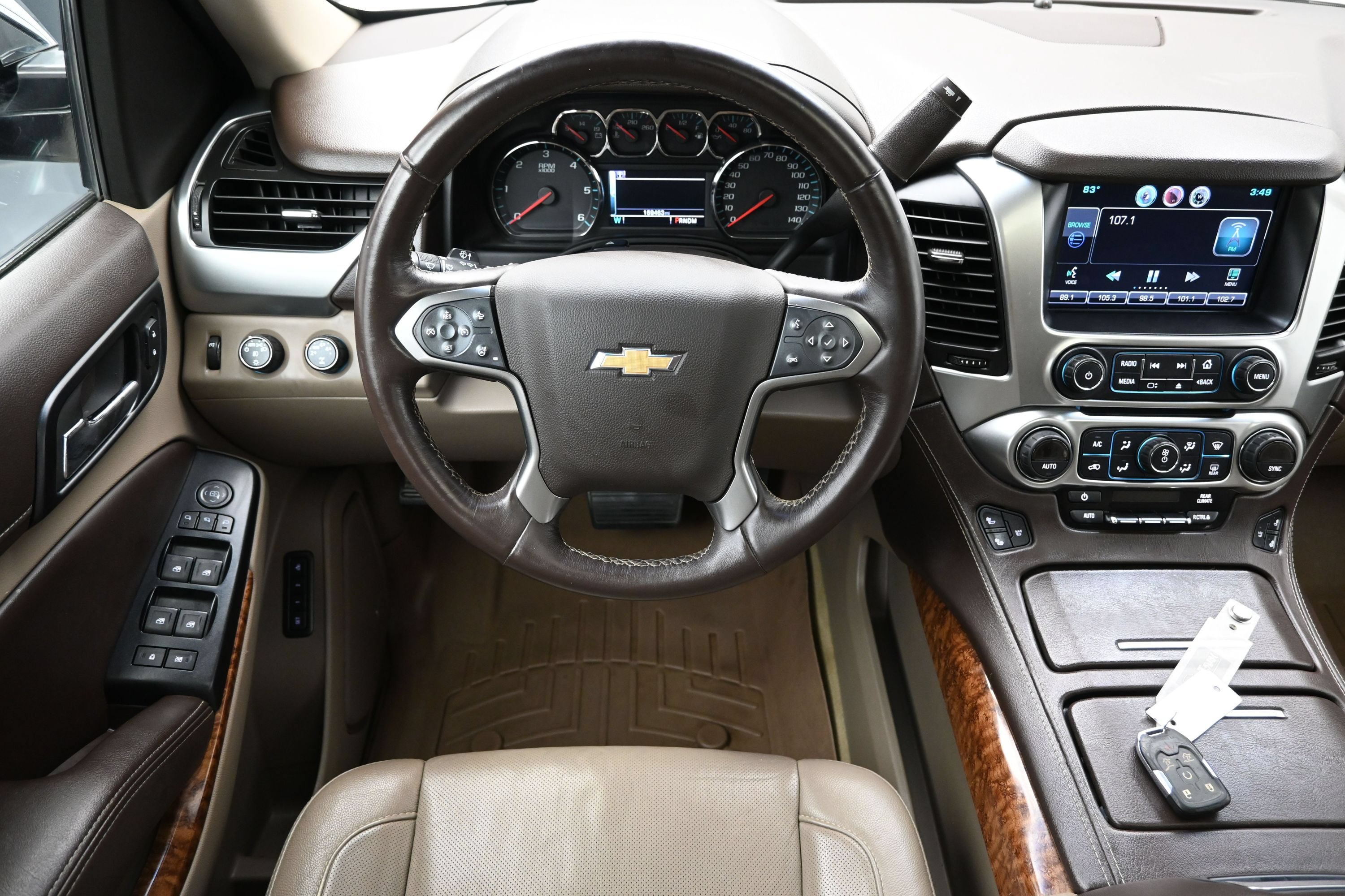 Used 2015 Chevrolet Suburban LTZ AWD/4WD image 26