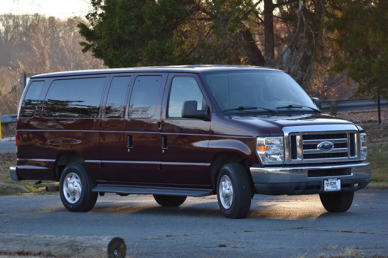 Used 2008 Ford E-350 and Econoline 350 XLT image 4