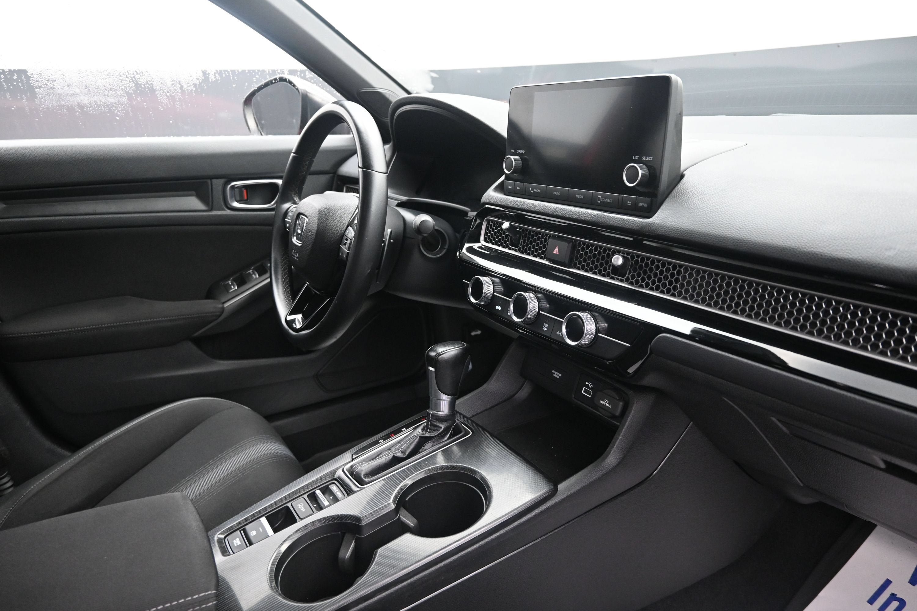 Used 2022 Honda Civic Sport image 28