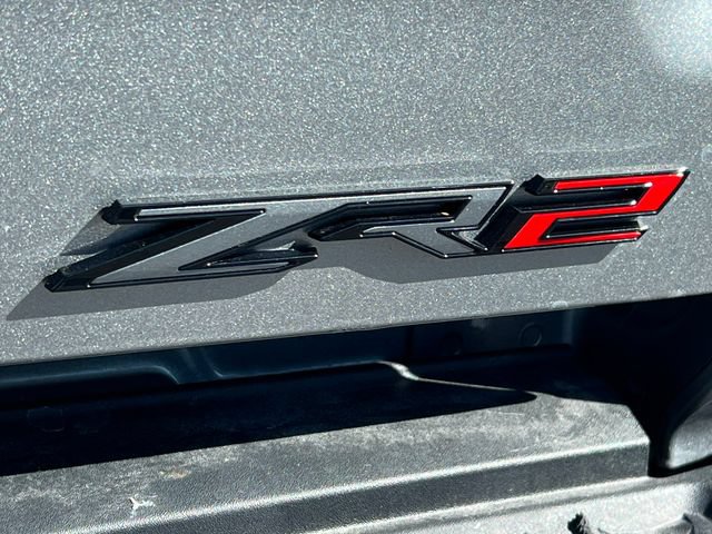 New 2026 Chevrolet Colorado ZR2 w/ Technology Package AWD/4WD video 2