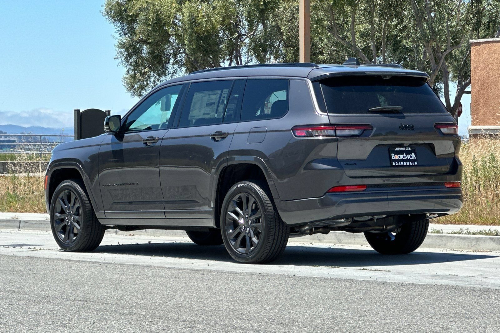 New 2026 Jeep Grand Cherokee L Limited AWD/4WD image 6