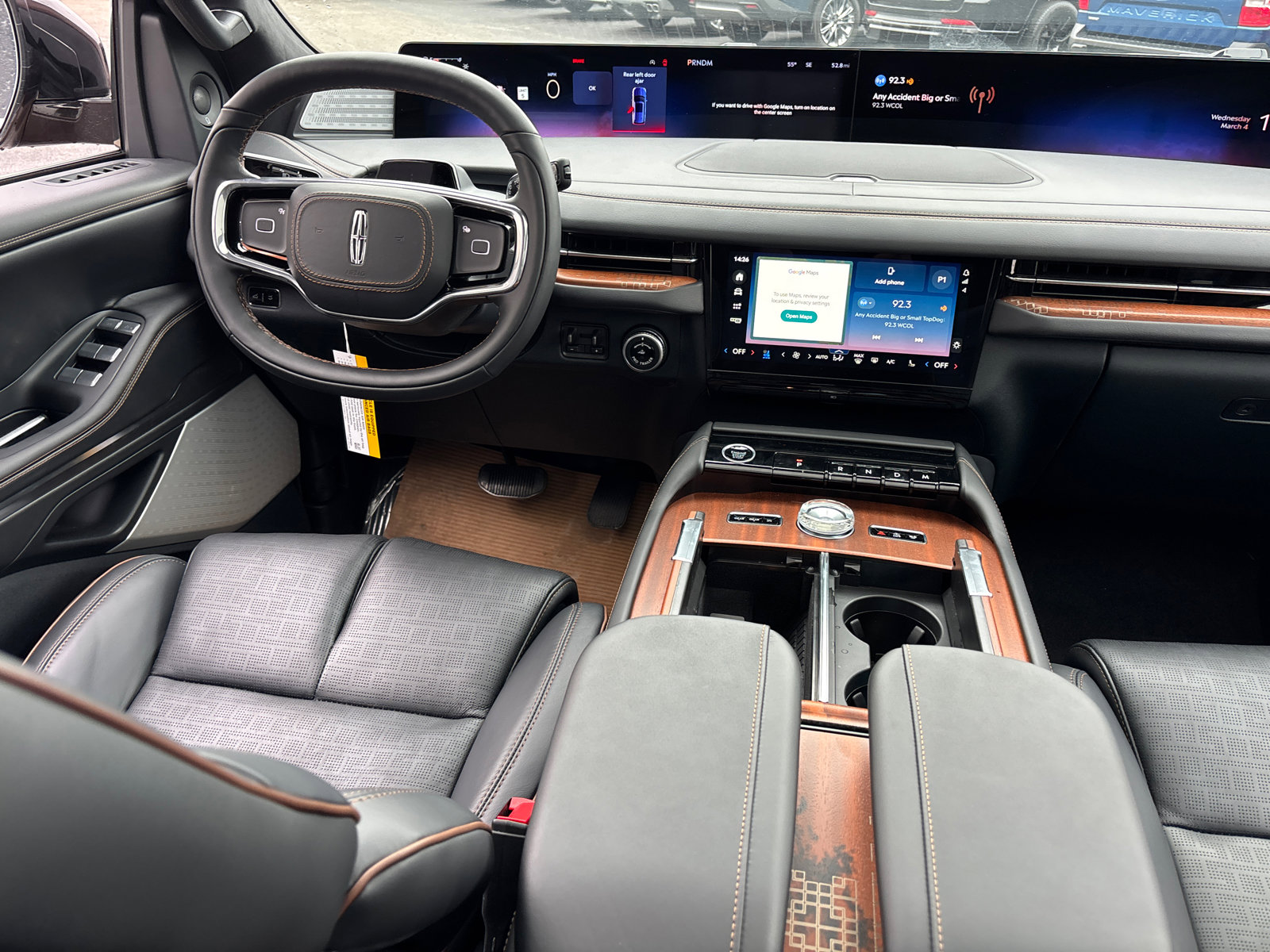 New 2026 Lincoln Navigator L Black Label AWD/4WD image 30