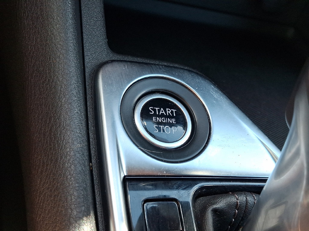 Used 2020 Nissan Sentra SV w/ Trunk Package FWD image 23