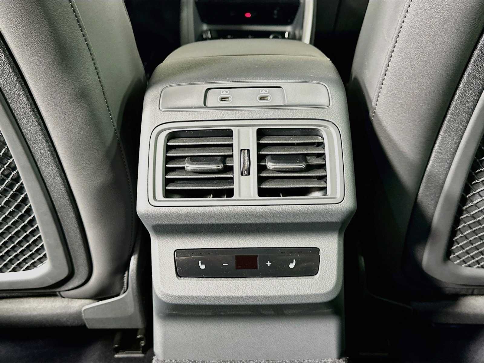 New 2026 Audi SQ5 Prestige AWD/4WD image 23
