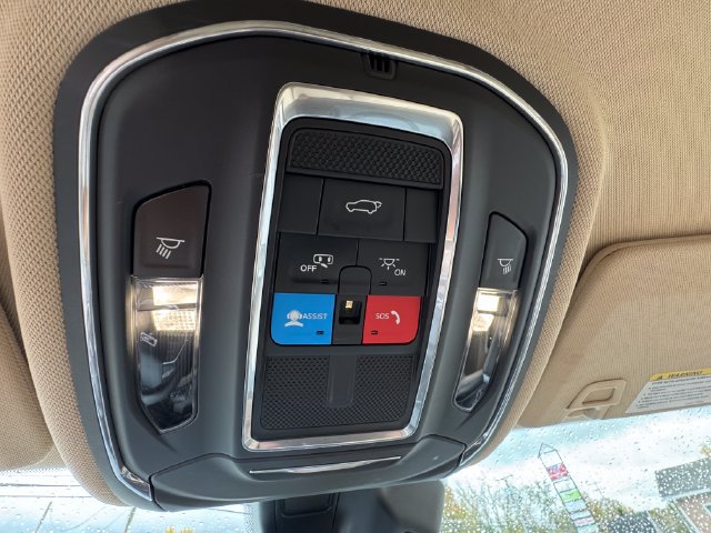 Used 2021 Jeep Grand Cherokee L Limited AWD/4WD image 47
