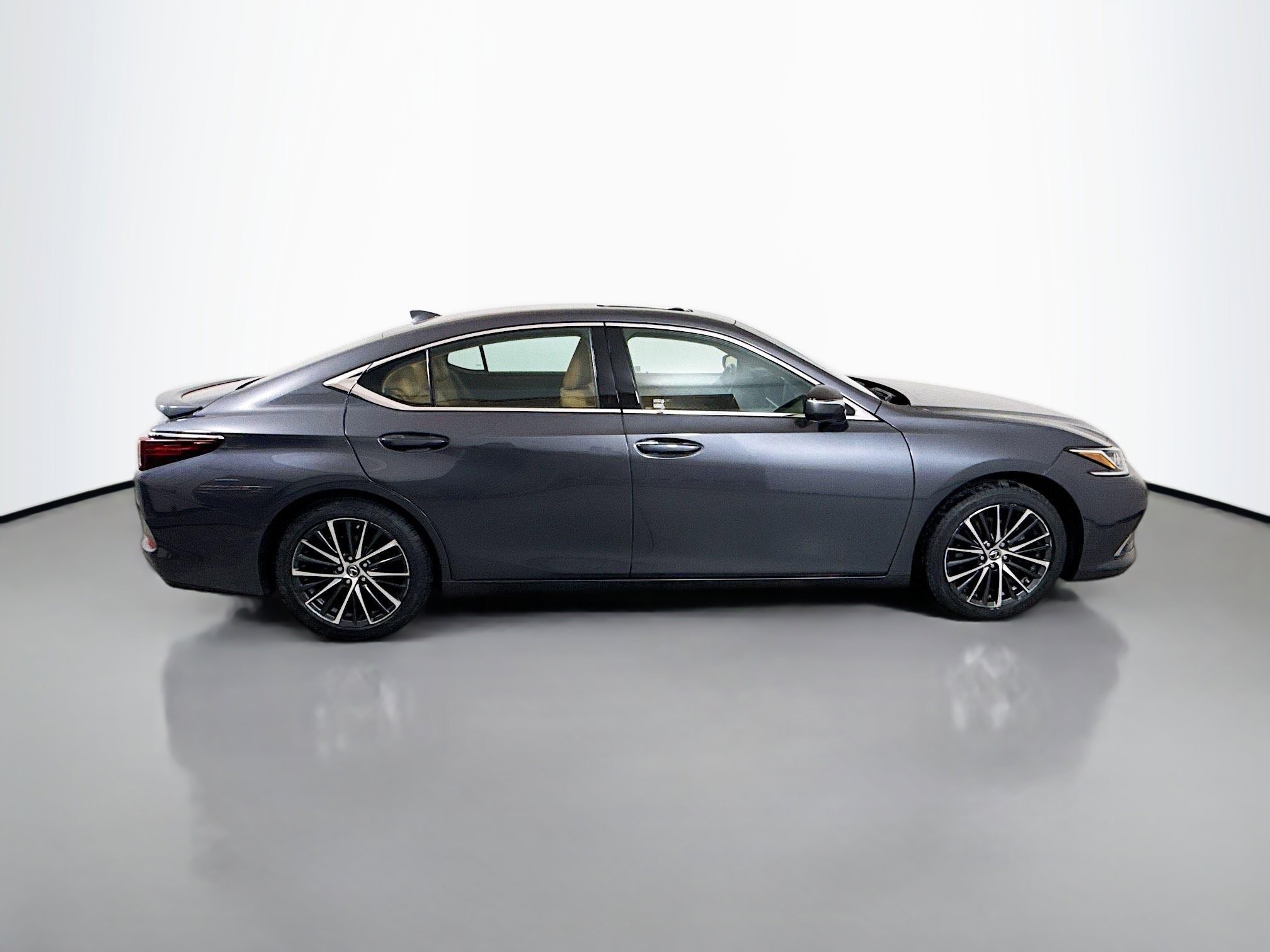 Certified 2023 Lexus ES 350 Luxury w/ Accessory Package (Z2) image 8