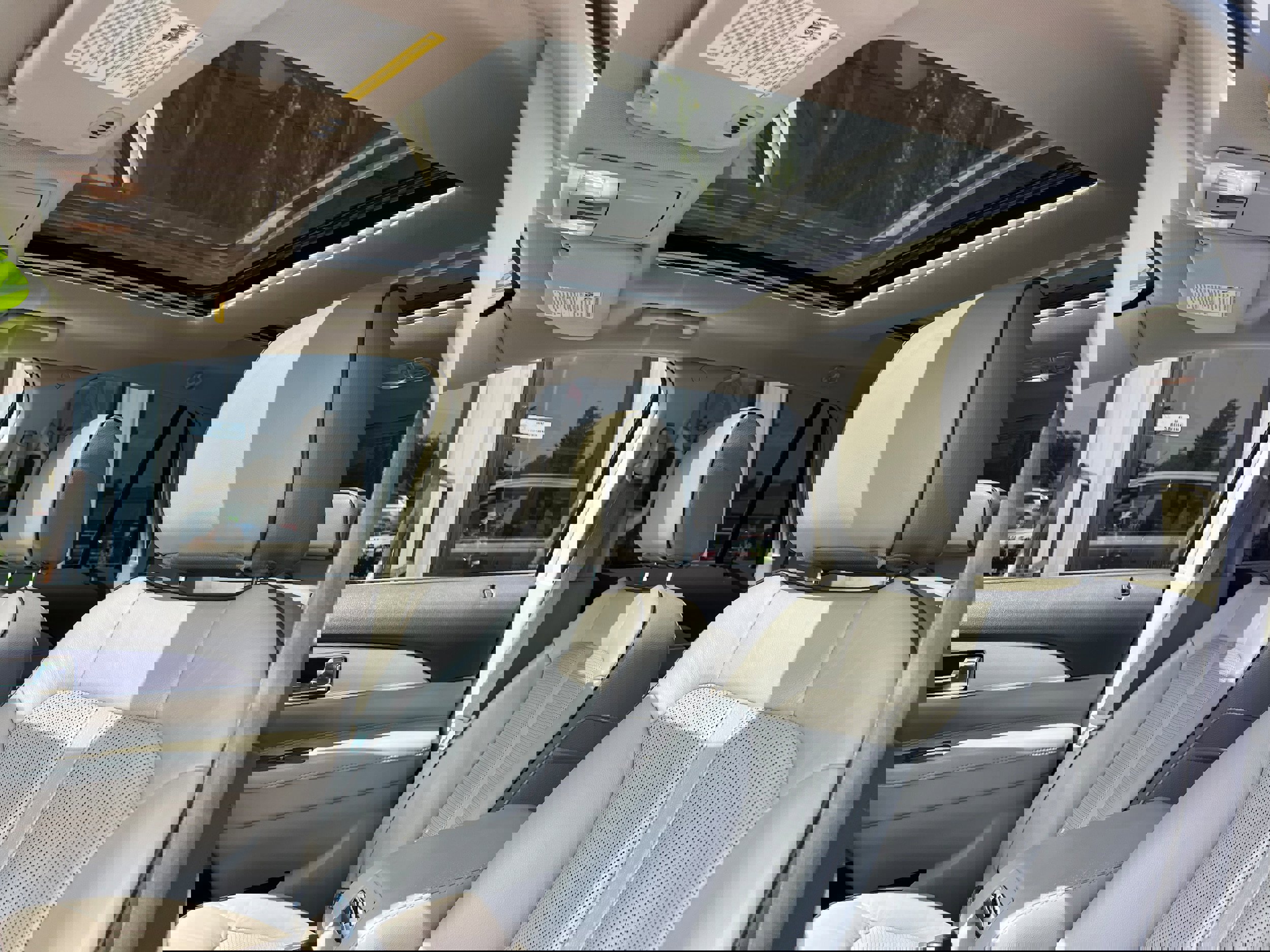 Used 2014 Lincoln MKX w/ Equipment Group 101A image 10