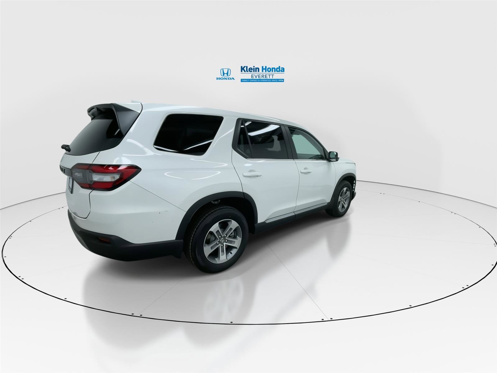 New 2025 Honda Pilot EX-L image 2