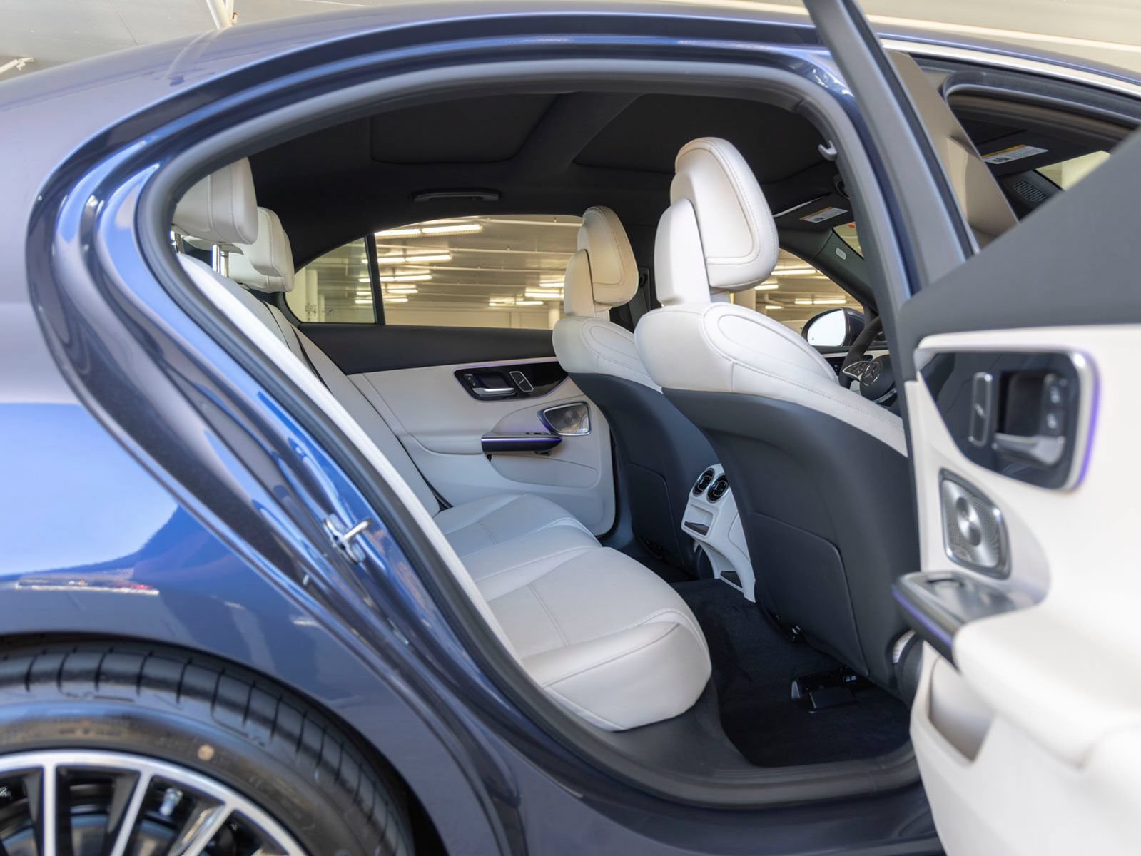 New 2026 Mercedes-Benz C 300 Sedan image 21
