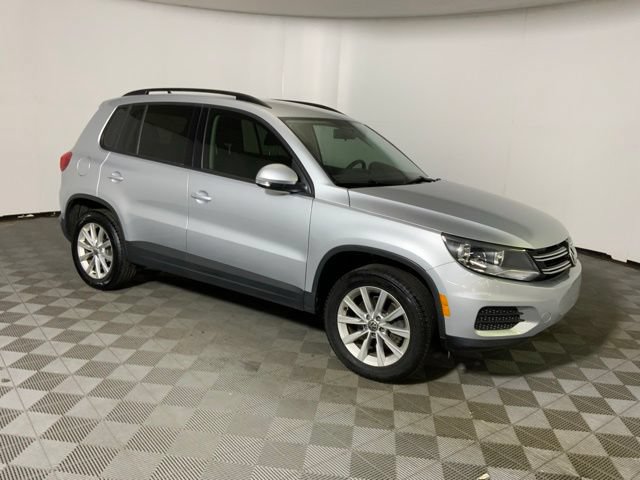 Used 2018 Volkswagen Tiguan Limited AWD/4WD image 4