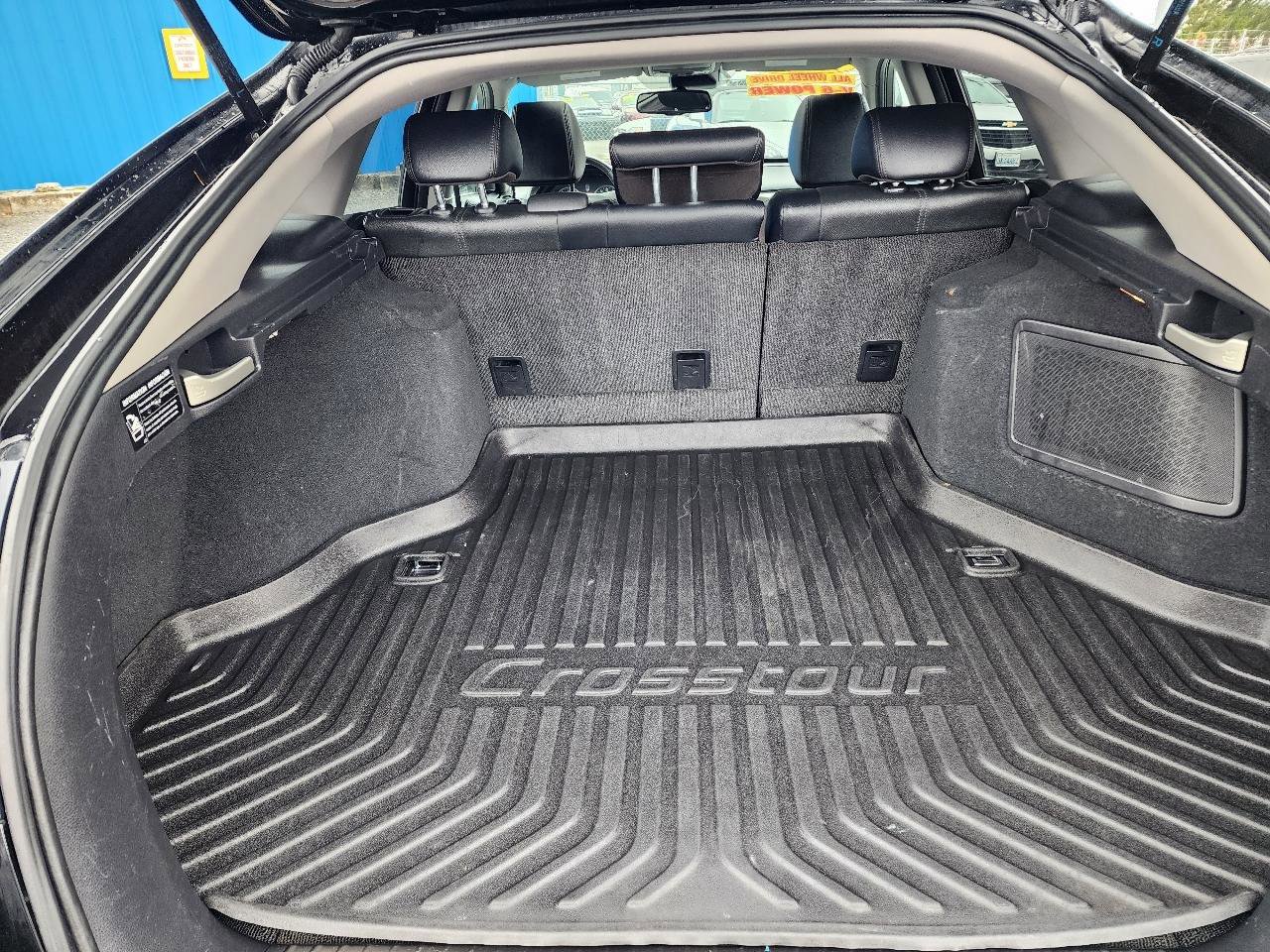 Used 2015 Honda Crosstour EX-L image 27
