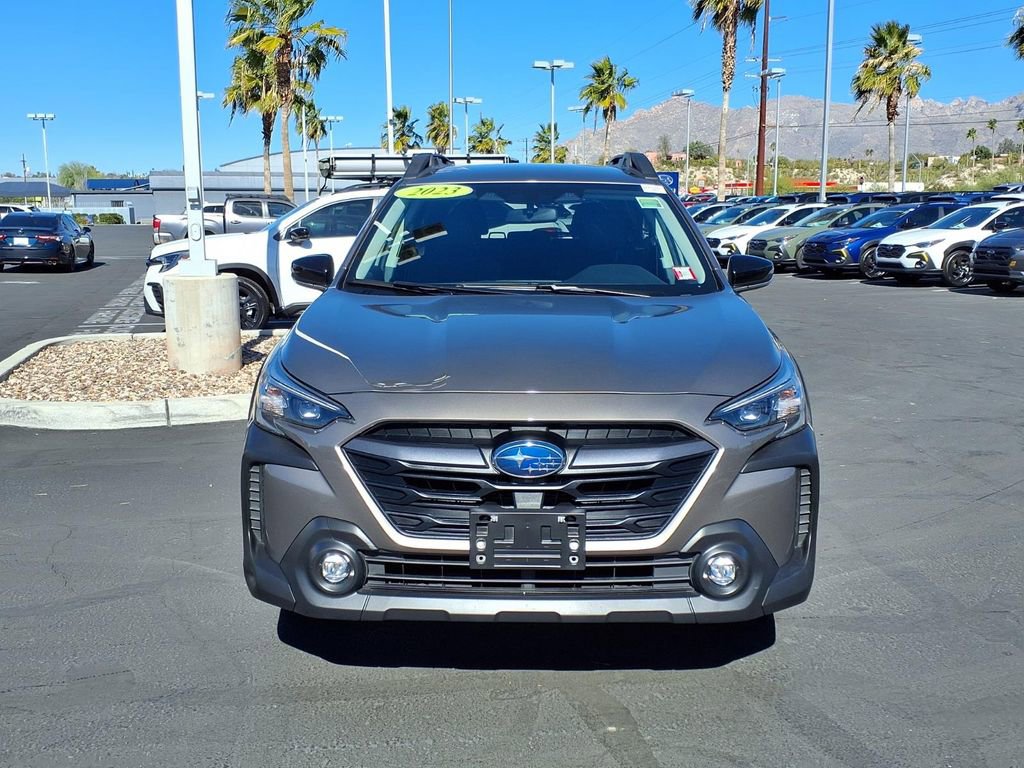 Used 2023 Subaru Outback Premium image 9