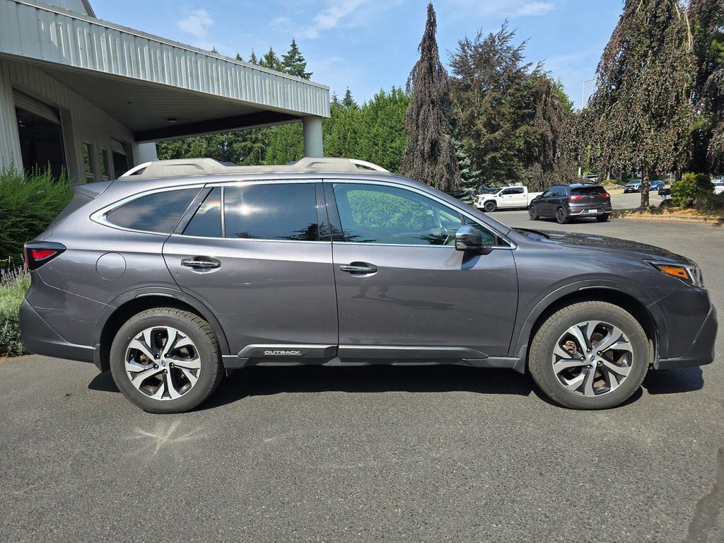 Used 2020 Subaru Outback Touring XT AWD/4WD image 3