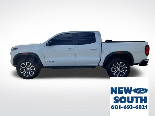 Used 2024 GMC Canyon AT4 w/ AT4 Premium Package image 3